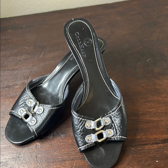 Cole Haan Black Mules with Classic Design Sz 6.5 - Picture 1 of 14